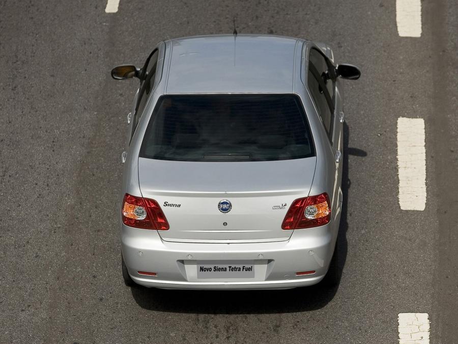  Fiat Siena Tetrafuel 2006 года  (фото 2 из 8)